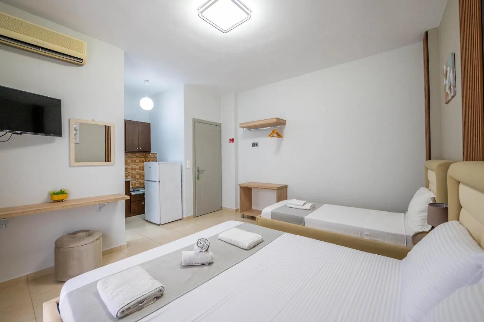 Aparthotel Vila Del Mar Ksamil Albania