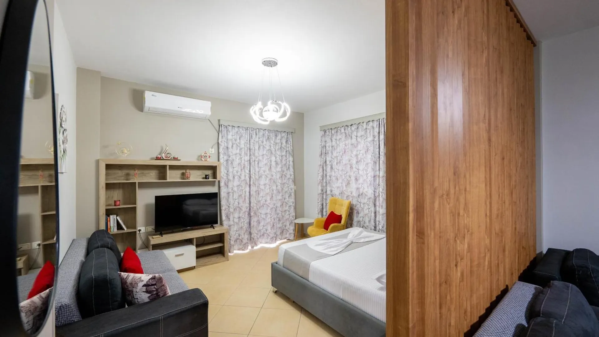 Aparthotel Vila Del Mar Ksamil Albania